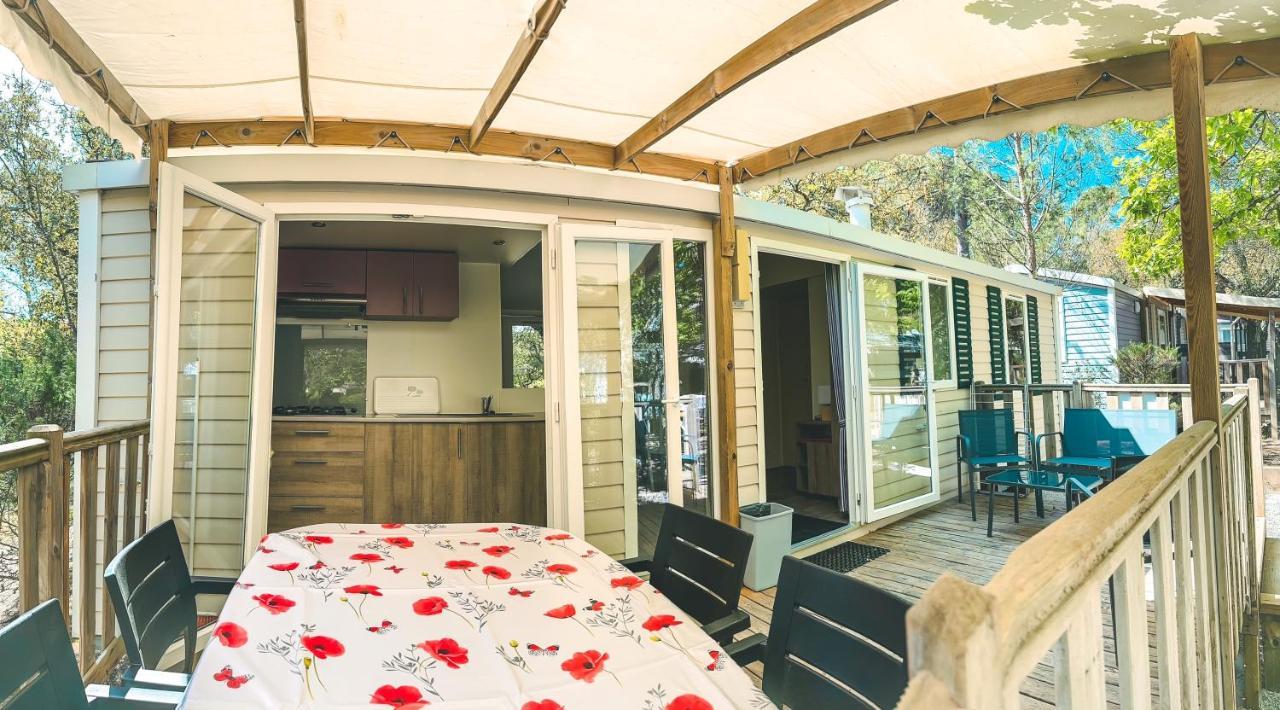 3 Bedroom Chalets Camping Lei Suves - Joycasa รอกเกอบรูน-ซูร์-อาร์ฌ็องส์ ภายนอก รูปภาพ