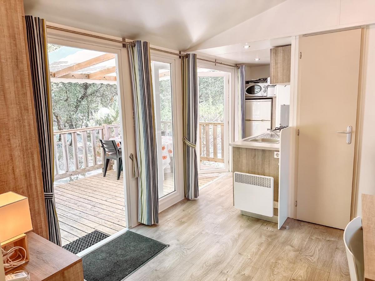 3 Bedroom Chalets Camping Lei Suves - Joycasa รอกเกอบรูน-ซูร์-อาร์ฌ็องส์ ภายนอก รูปภาพ